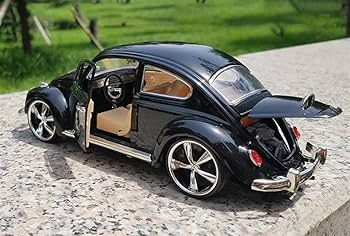 Amazon | ダイキャストカー 1:18 フォルクスワーゲンビートル